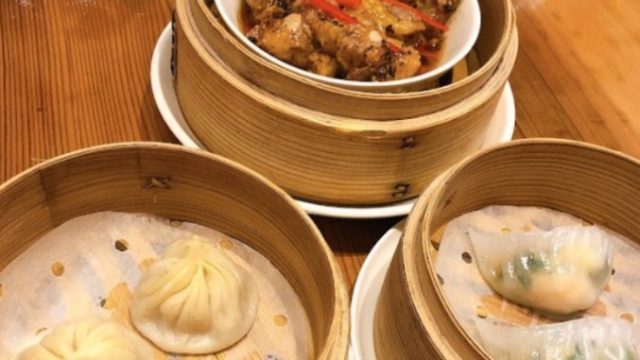 万葉軒 ワンタン麺&香港飲茶Dining