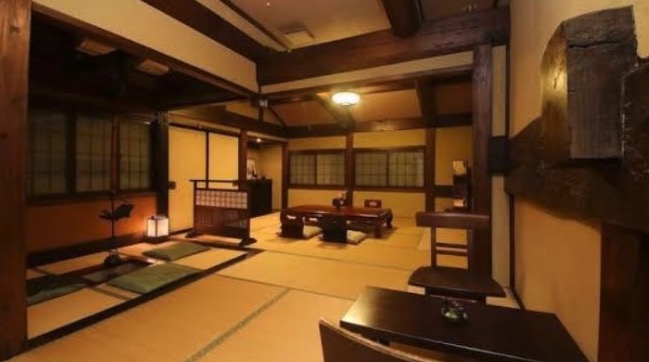 百年古民家いろり宿飛騨屋